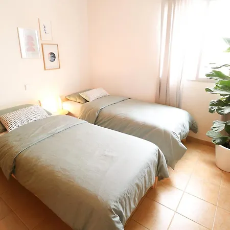 Casa Lea - Central, Cozy And Right By The Beach Apartament