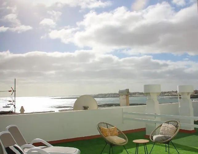 Appartamento Casa Lea - Central, Cozy And Right By The Beach